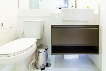 Apartamento à venda com 58m², 2 quartos e 1 vaga Apartamento à venda com 58m², 2 quartos e 1 vagaBanheiro da Suíte