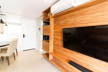 Apartamento à venda com 58m², 2 quartos e 1 vaga Apartamento à venda com 58m², 2 quartos e 1 vagaSala
