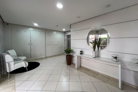 Apartamento para alugar com 65m², 3 quartos e 1 vagaHall social