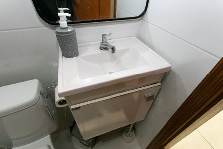 Apartamento para alugar com 53m², 2 quartos e 1 vaga Apartamento para alugar com 53m², 2 quartos e 1 vagaBanheiro
