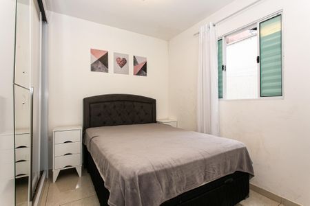 Quarto 1 de apartamento para alugar com 2 quartos, 53m² em Vila Talarico, São Paulo