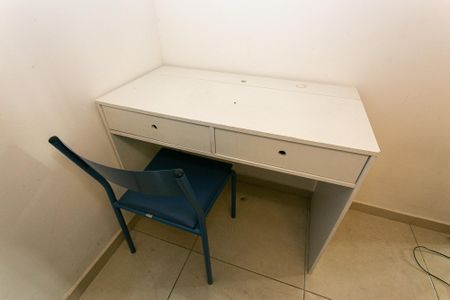 Apartamento para alugar com 53m², 2 quartos e 1 vaga Apartamento para alugar com 53m², 2 quartos e 1 vagaQuarto 1 - Mesa e Cadeira
