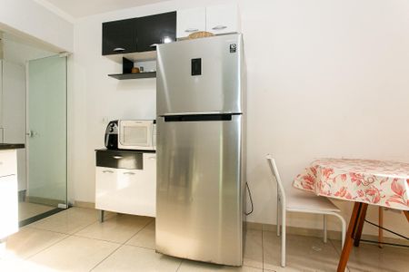 Apartamento para alugar com 53m², 2 quartos e 1 vaga Apartamento para alugar com 53m², 2 quartos e 1 vagaCozinha - Geladeira