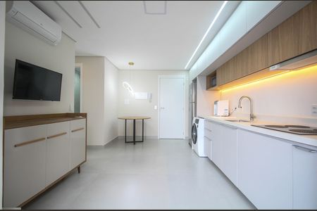 Sala/Cozinha de apartamento para alugar com 2 quartos, 40m² em Jardim Panorama, São Paulo
