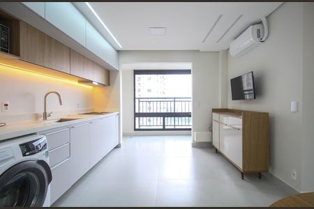 Sala/Cozinha de apartamento para alugar com 2 quartos, 40m² em Jardim Panorama, São Paulo
