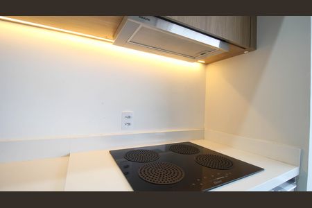 Detalhe da cozinha de apartamento para alugar com 2 quartos, 40m² em Jardim Panorama, São Paulo