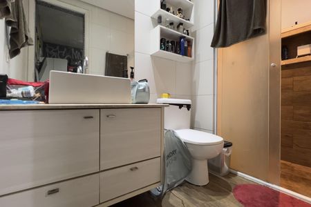 Apartamento à venda com 134m², 3 quartos e 2 vagas Apartamento à venda com 134m², 3 quartos e 2 vagasBanheiro da Suíte 3