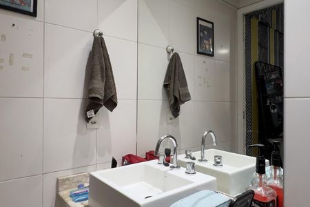 Apartamento à venda com 134m², 3 quartos e 2 vagas Apartamento à venda com 134m², 3 quartos e 2 vagasBanheiro da Suíte 3
