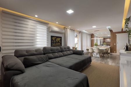 Apartamento à venda com 134m², 3 quartos e 2 vagas Apartamento à venda com 134m², 3 quartos e 2 vagasSala