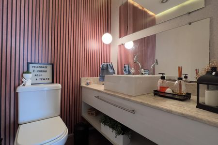Apartamento à venda com 134m², 3 quartos e 2 vagas Apartamento à venda com 134m², 3 quartos e 2 vagasLavabo