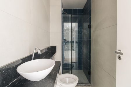 Apartamento para alugar com 34m², 2 quartos e sem vaga Apartamento para alugar com 34m², 2 quartos e sem vagaBanheiro