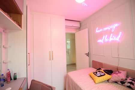 Casa de condomínio à venda com 142m², 3 quartos e 2 vagasQuarto 1