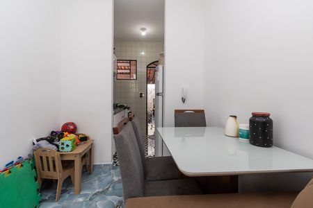 Casa à venda com 87m², 2 quartos e 1 vaga Casa à venda com 87m², 2 quartos e 1 vagaCopa