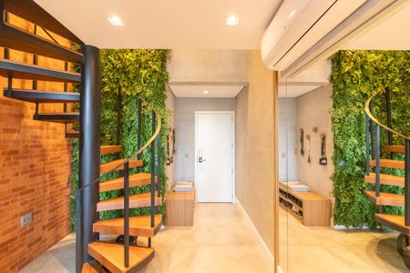Apartamento à venda com 115m², 2 quartos e 2 vagas Apartamento à venda com 115m², 2 quartos e 2 vagasSala