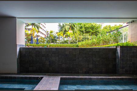 Apartamento à venda com 115m², 2 quartos e 2 vagas Apartamento à venda com 115m², 2 quartos e 2 vagasSpa