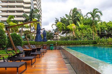 Apartamento à venda com 115m², 2 quartos e 2 vagas Apartamento à venda com 115m², 2 quartos e 2 vagasÁrea comum - Piscina