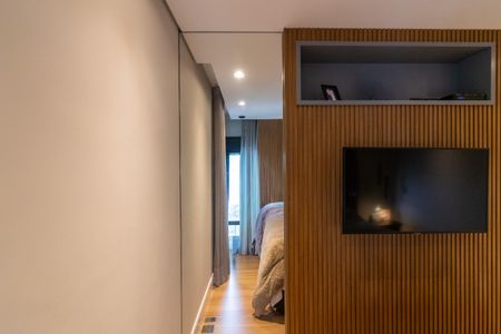 Apartamento à venda com 115m², 2 quartos e 2 vagas Apartamento à venda com 115m², 2 quartos e 2 vagasSuíte