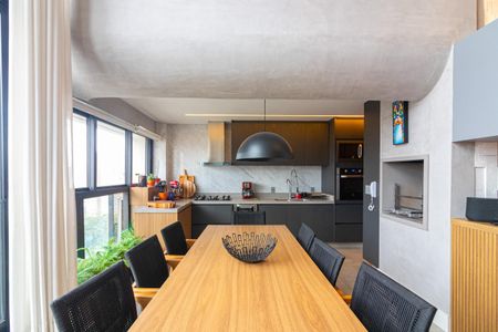 Apartamento à venda com 115m², 2 quartos e 2 vagas Apartamento à venda com 115m², 2 quartos e 2 vagasSala