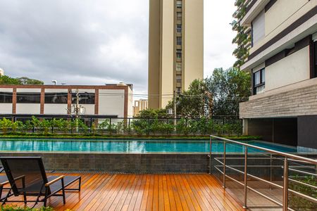 Apartamento à venda com 115m², 2 quartos e 2 vagas Apartamento à venda com 115m², 2 quartos e 2 vagasÁrea comum - Piscina