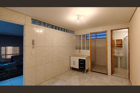 Casa para alugar com 1 quarto, 26m² em Vila Bancaria Munhoz, São Paulo