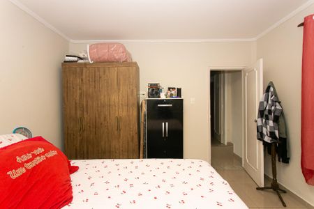 Casa à venda com 185m², 2 quartos e 2 vagasSuíte