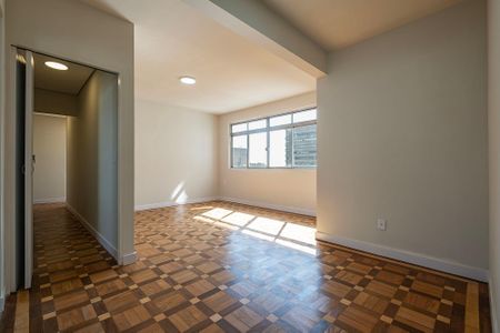 Apartamento à venda com 103m², 2 quartos e sem vaga Apartamento à venda com 103m², 2 quartos e sem vagaSala/Cozinha