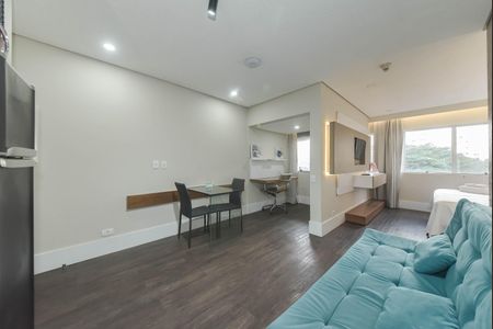 Apartamento à venda com 34m², 1 quarto e 1 vagaSala - Cozinha Integrada