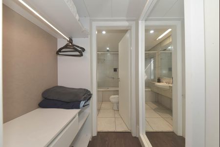 Apartamento à venda com 34m², 1 quarto e 1 vagaQuarto - Closet