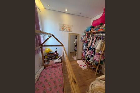 Apartamento à venda com 32m², 2 quartos e sem vaga Apartamento à venda com 32m², 2 quartos e sem vagaQuarto