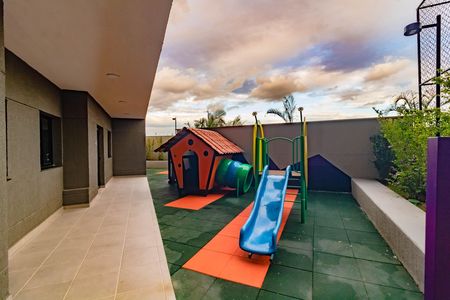 Apartamento para alugar com 39m², 2 quartos e sem vaga