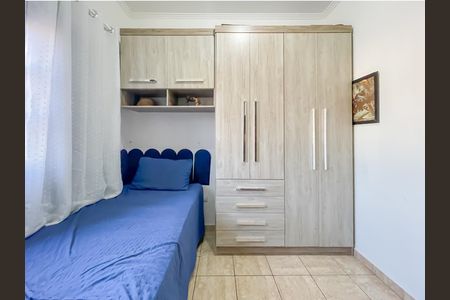 Casa à venda com 180m², 3 quartos e 2 vagas Casa à venda com 180m², 3 quartos e 2 vagasQuarto 2