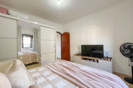 Casa à venda com 180m², 3 quartos e 2 vagas Casa à venda com 180m², 3 quartos e 2 vagasQuarto 3