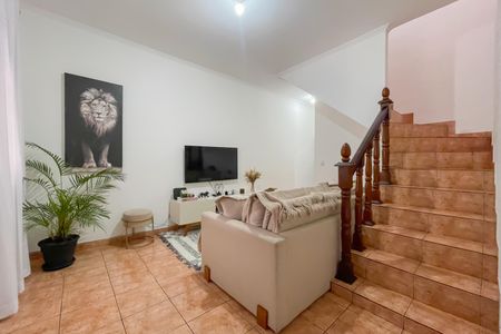 Casa à venda com 180m², 3 quartos e 2 vagas Casa à venda com 180m², 3 quartos e 2 vagasSala