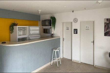 Apartamento para alugar com 34m², 1 quarto e sem vaga Apartamento para alugar com 34m², 1 quarto e sem vagaÁrea comum - Salão de festas