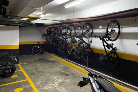 Apartamento para alugar com 34m², 1 quarto e sem vaga Apartamento para alugar com 34m², 1 quarto e sem vagaÁrea comum - Bicicletário