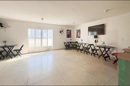 Apartamento para alugar com 34m², 1 quarto e sem vaga Apartamento para alugar com 34m², 1 quarto e sem vagaÁrea comum - Salão de festas