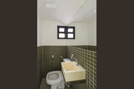 Apartamento à venda com 166m², 3 quartos e 2 vagas Apartamento à venda com 166m², 3 quartos e 2 vagasLavabo
