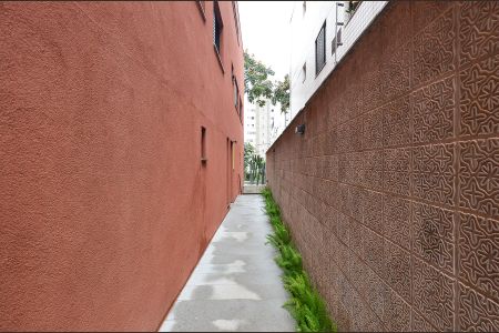 Apartamento à venda com 166m², 3 quartos e 2 vagas Apartamento à venda com 166m², 3 quartos e 2 vagasEntrada