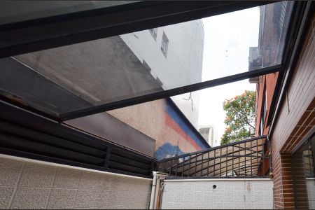 Apartamento à venda com 166m², 3 quartos e 2 vagas Apartamento à venda com 166m², 3 quartos e 2 vagasÁrea Privativa - Telhado Retrátil