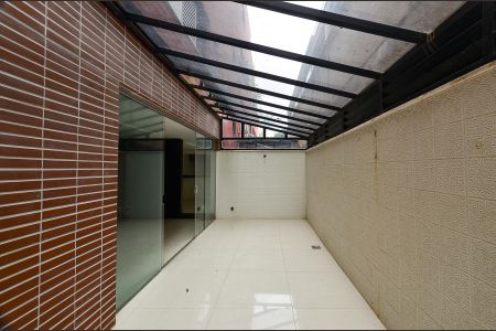 Apartamento à venda com 166m², 3 quartos e 2 vagas Apartamento à venda com 166m², 3 quartos e 2 vagasÁrea Privativa