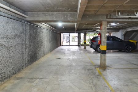 Apartamento à venda com 166m², 3 quartos e 2 vagas Apartamento à venda com 166m², 3 quartos e 2 vagasGaragem