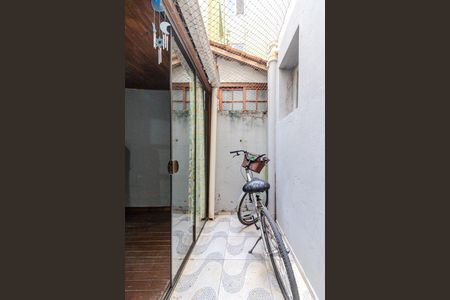 Studio à venda com 28m², 1 quarto e sem vaga Studio à venda com 28m², 1 quarto e sem vagaQuintal