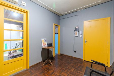 Sala/Quarto de kitnet/studio à venda com 1 quarto, 28m² em Cidade Baixa, Porto Alegre