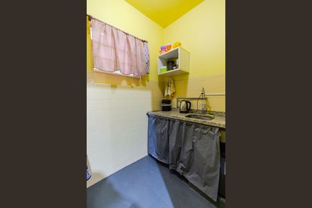 Banheiro de kitnet/studio à venda com 1 quarto, 28m² em Cidade Baixa, Porto Alegre