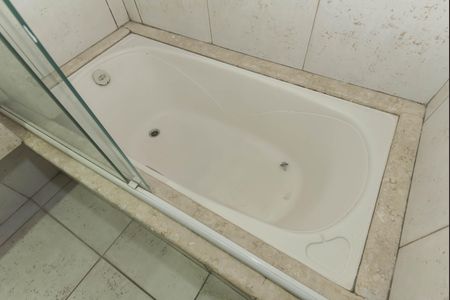 Apartamento à venda com 34m², 1 quarto e 1 vagaBanheiro