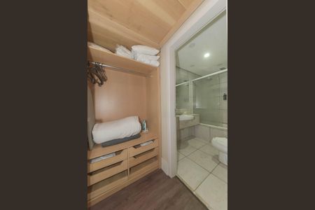 Apartamento à venda com 34m², 1 quarto e 1 vagaQuarto - Closet