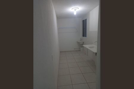 Área de serviço de apartamento para alugar com 2 quartos, 47m² em Parque Xangri-Lá, Contagem