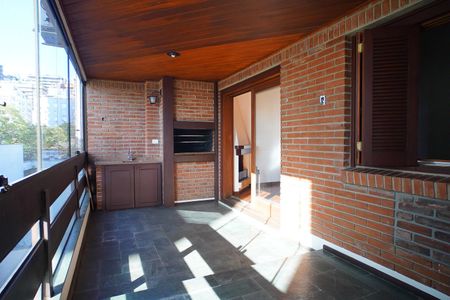 Varanda  de apartamento para alugar com 2 quartos, 114m² em Auxiliadora, Porto Alegre