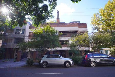 Apartamento para alugar com 114m², 2 quartos e 2 vagas Apartamento para alugar com 114m², 2 quartos e 2 vagasFachada