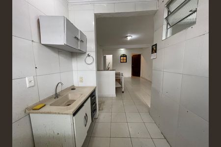 Casa para alugar com 30m², 1 quarto e 1 vaga Casa para alugar com 30m², 1 quarto e 1 vagaCozinha